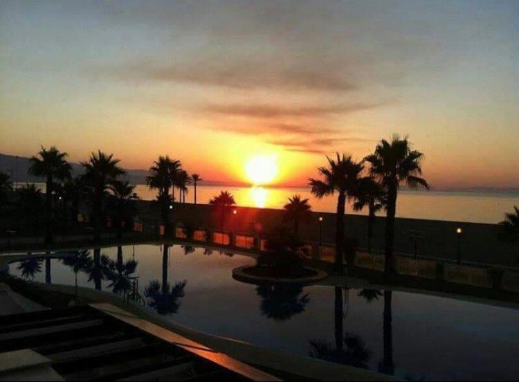 Primera Linea De Playa Roquetas de Mar Dış mekan fotoğraf